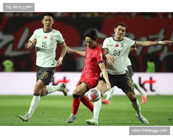 中国国足迎战日本队比赛时间曝光引发球迷热议赛事看点全解析 中国国足迎战日本队比赛时间曝光引发球迷热议赛事看点全解析