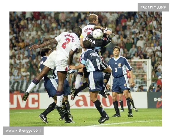 掌握索尔坎贝尔踢球位置技巧的关键要素与实战应用分析